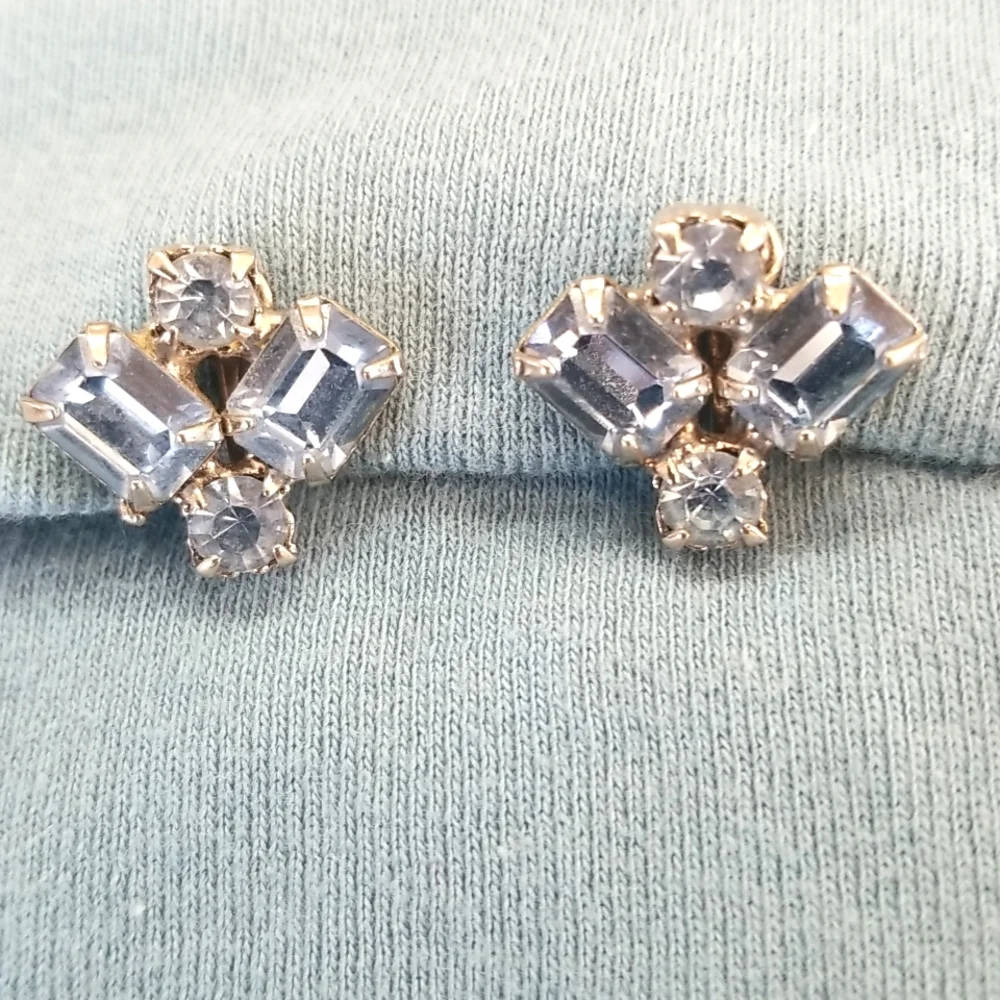 Vtg blue topaz rhinestone earrings
